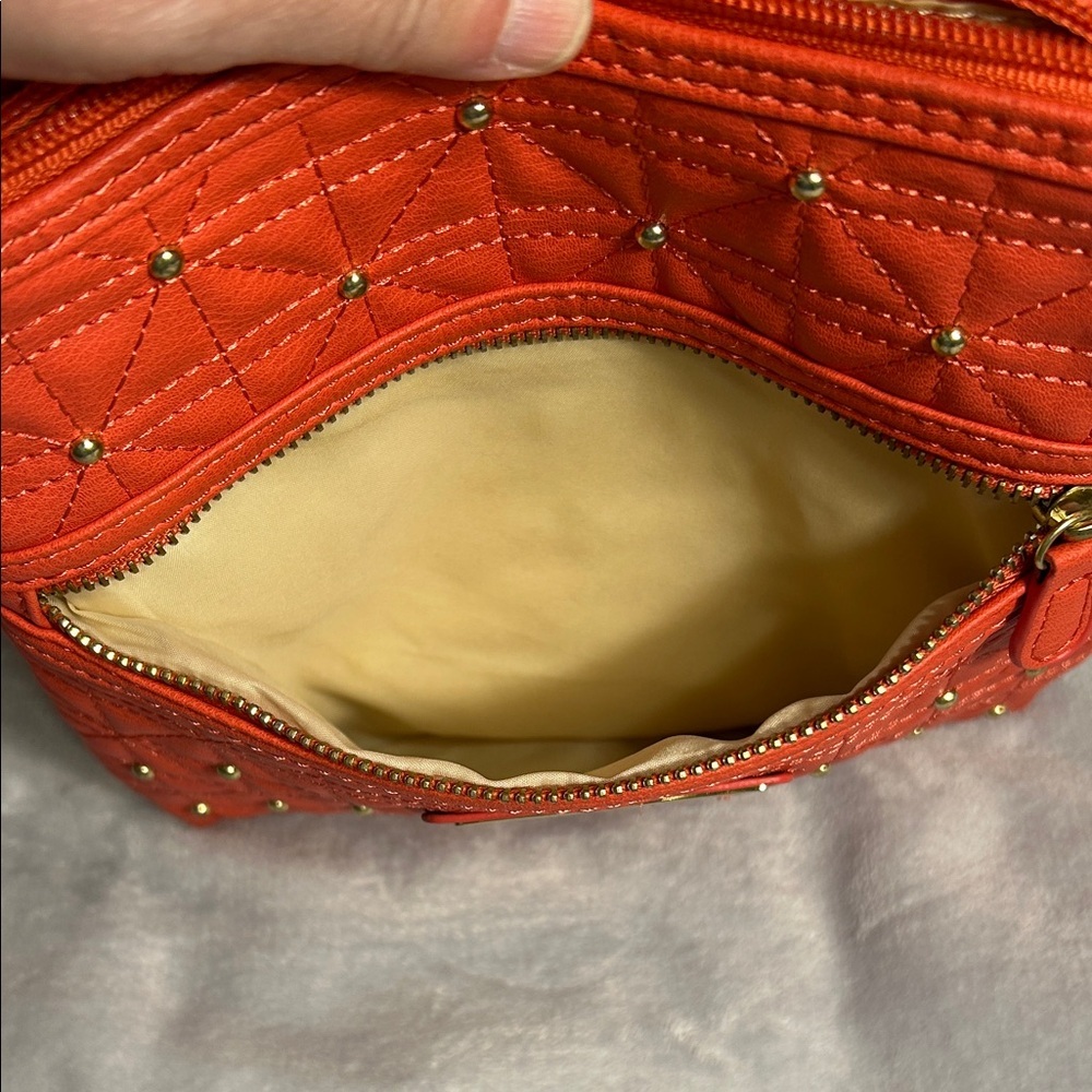 Nicole Miller Coral Colored Quilted Crossbody Bag - Picture 5 of 6